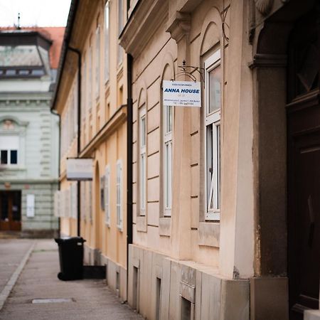 Anna House Hotell Maribor Exteriör bild