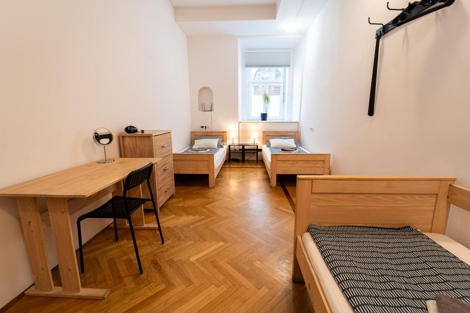Anna House Hotell Maribor Exteriör bild